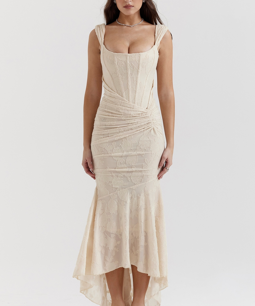 Nalina™ | Maxi Φόρεμα – Κομψότητα σε Κάθε Λεπτομέρεια